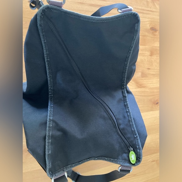 Haiku Purple Daisy Purse Shoulder Bag by Sharon Eisenhauer Black Canvas Leather - Picture 6 of 9